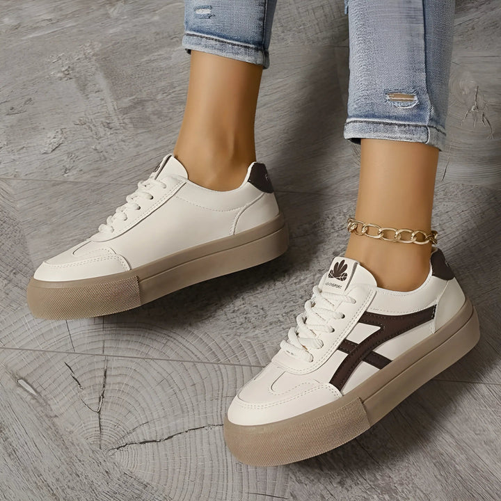 Noëlle Lage Sneakers